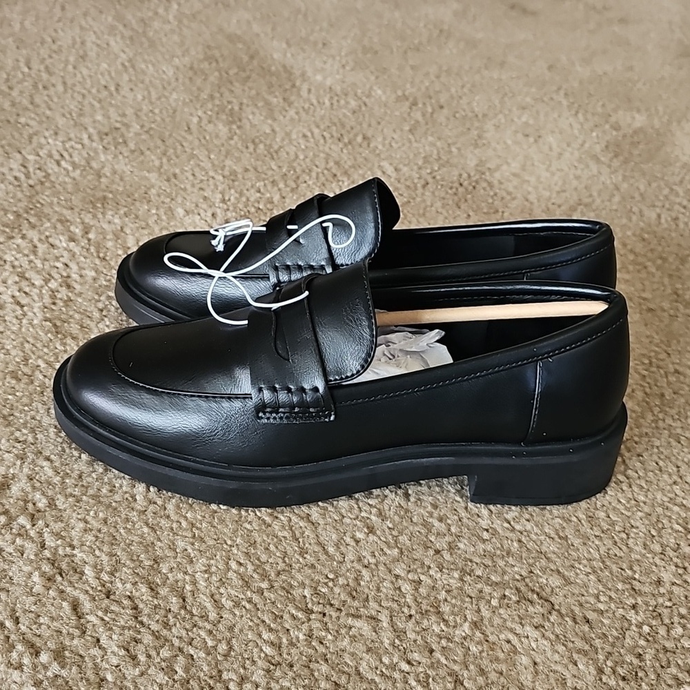 Jordan Black Loafer Flats Women's Size 10